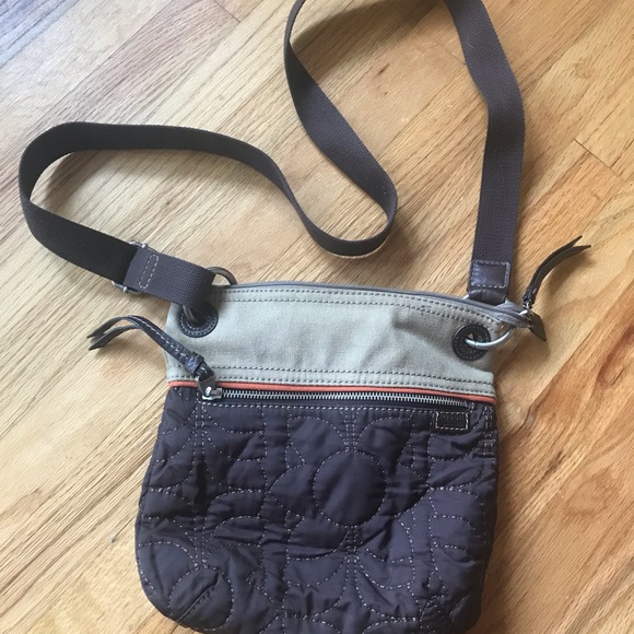 Fossil Crossbody - Picture 1 of 3